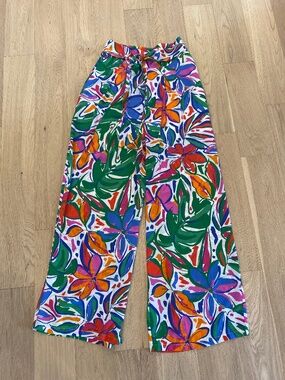 Sugarlips Wide Leg Front Tie Floral Pants NWOT